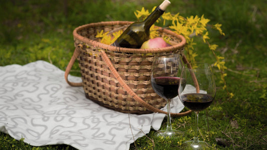 Red vs. White Wine: How to Choose the Right One for Any Occasion