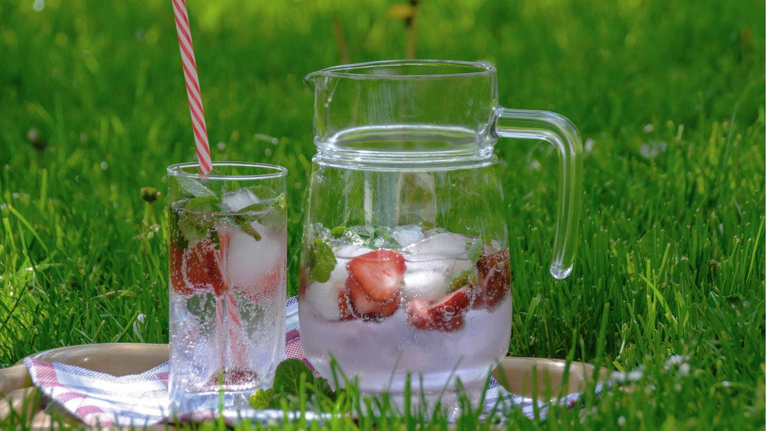 Bar Vibes at Home: A Guide to Easy Low-Alcohol Cocktails