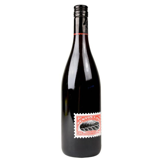 Benton Lane Pinot Noir