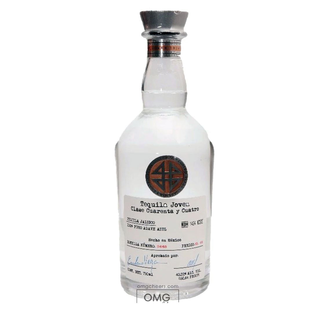 Tequila Joven Clase Cuarenta y Cuatro 750 ml